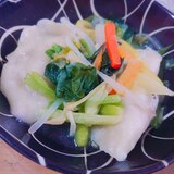 すいとんで野菜煮込み